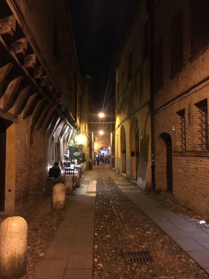 Nell'Antico Ghetto Ebraico Lejlighed Ferrara Eksteriør billede