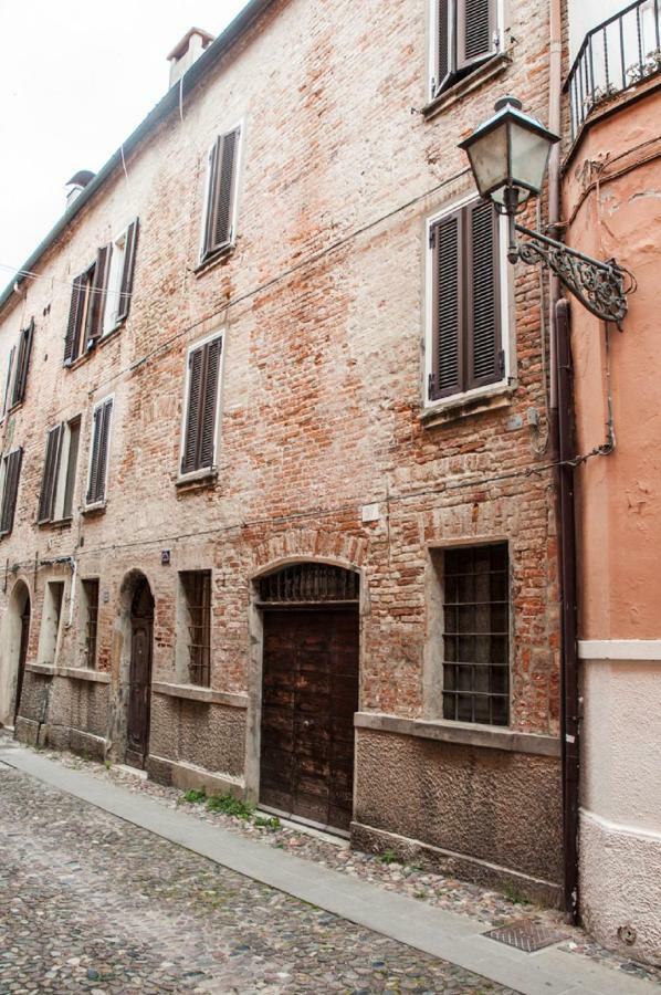 Nell'Antico Ghetto Ebraico Lejlighed Ferrara Eksteriør billede